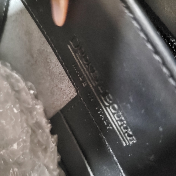 Dooney and bourke  clutch - Picture 7 of 14